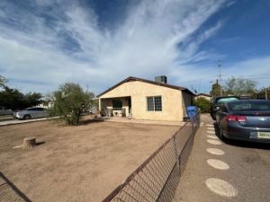 105 S 28Th Dr, Phoenix, AZ 85009