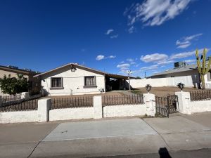 4836 W Redfield Rd, Glendale, AZ 85306