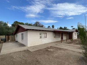 1437 E Hall St, Tempe, AZ 85281