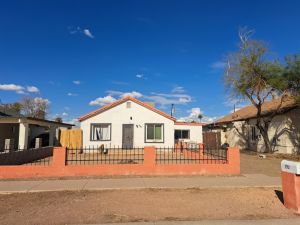 2912 E Monroe St, Phoenix, AZ 85034